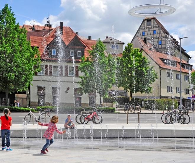 Bahnhofstraße Wasser