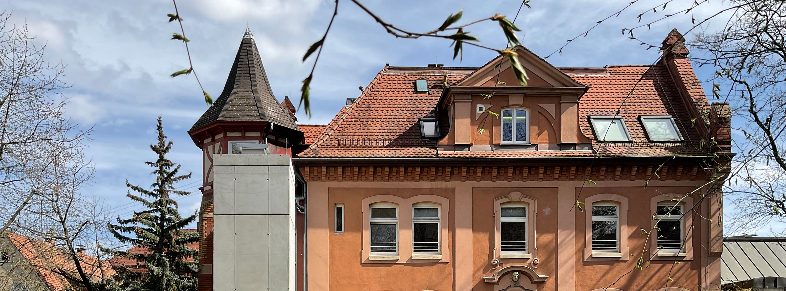 Außenansicht Vereinsgebäude