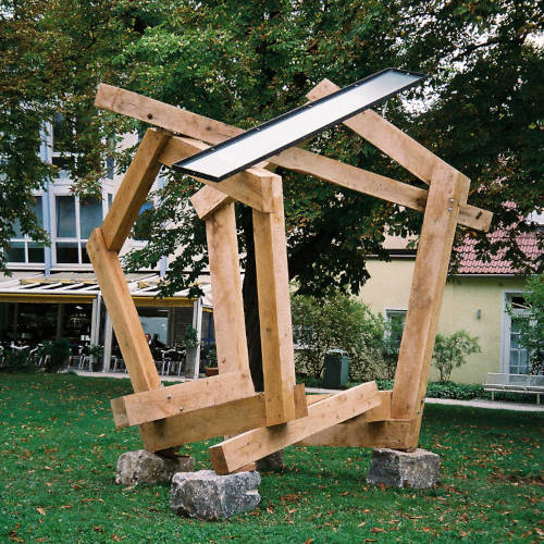 Der Wechsel des Künstlers Bernd Altenstein Der Wechsel - Nahaufnahme der Skulptur des Künstlers Bernd Altenstein