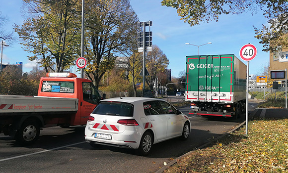 Tempo 40-Schild an der Schwieberdinger Straße