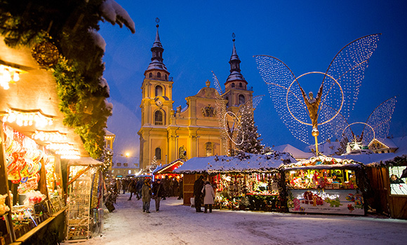Stände auf dem Ludwigsburger Weihnachtsmarkt.