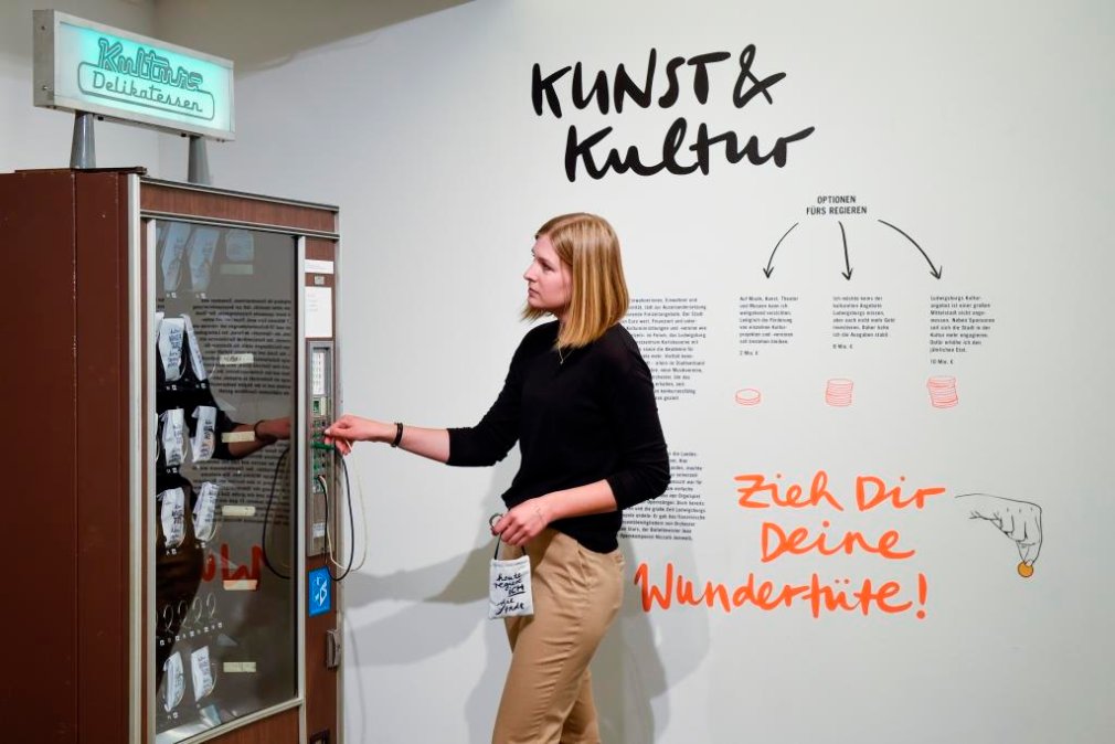 PAY DAY! / Reiner Pfisterer