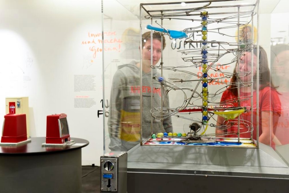 PAY DAY! / Reiner Pfisterer