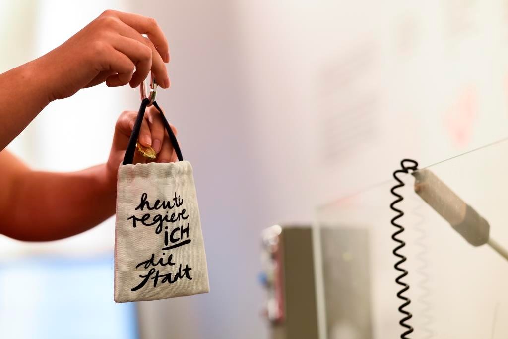 Ausstellung PAY DAY! / Reiner Pfisterer