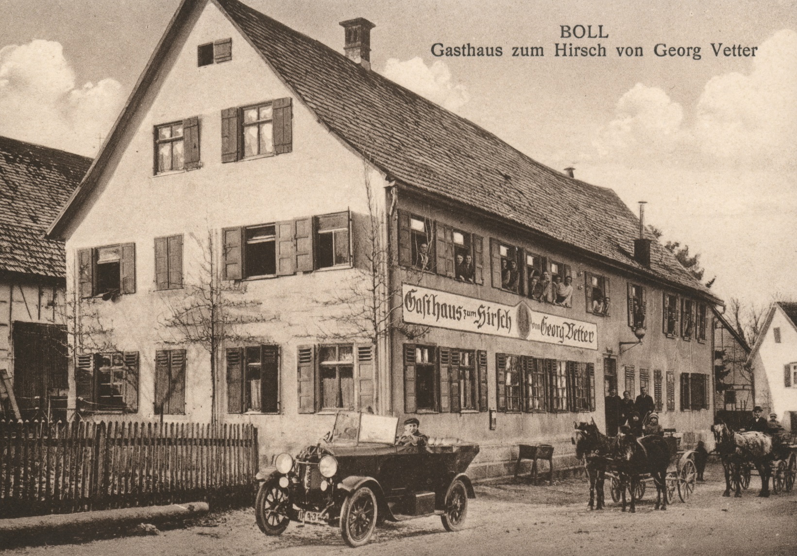Das Gasthaus zum Hirsch in Boll um 1930 (S 11 Nr. 1560) Das Gasthaus zum Hirsch in Boll um 1930 (S 11 Nr. 1560)
