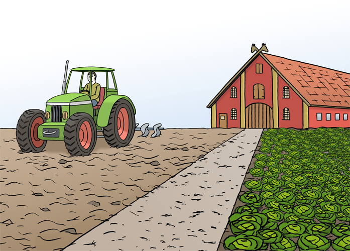 Ein Traktor f&auml;hrt &uuml;ber ein Feld, im Hintergrund steht ein Bauernhaus mit Scheune"