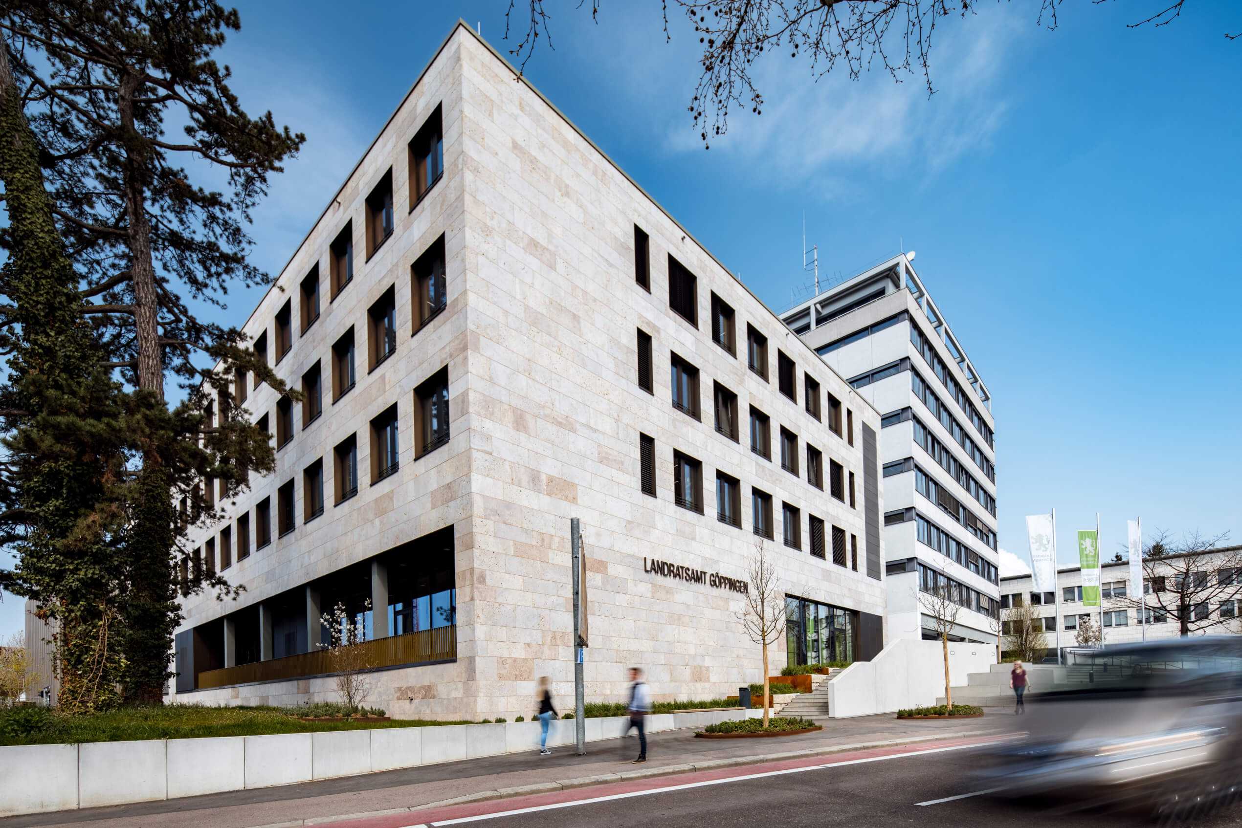 Landratsamt G&ouml;ppingen alle drei Geb&auml;ude.jpg