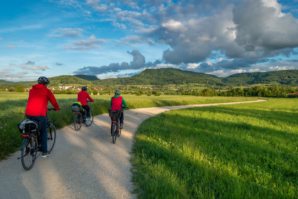 Drei Radfahrer im Voralbgebiet